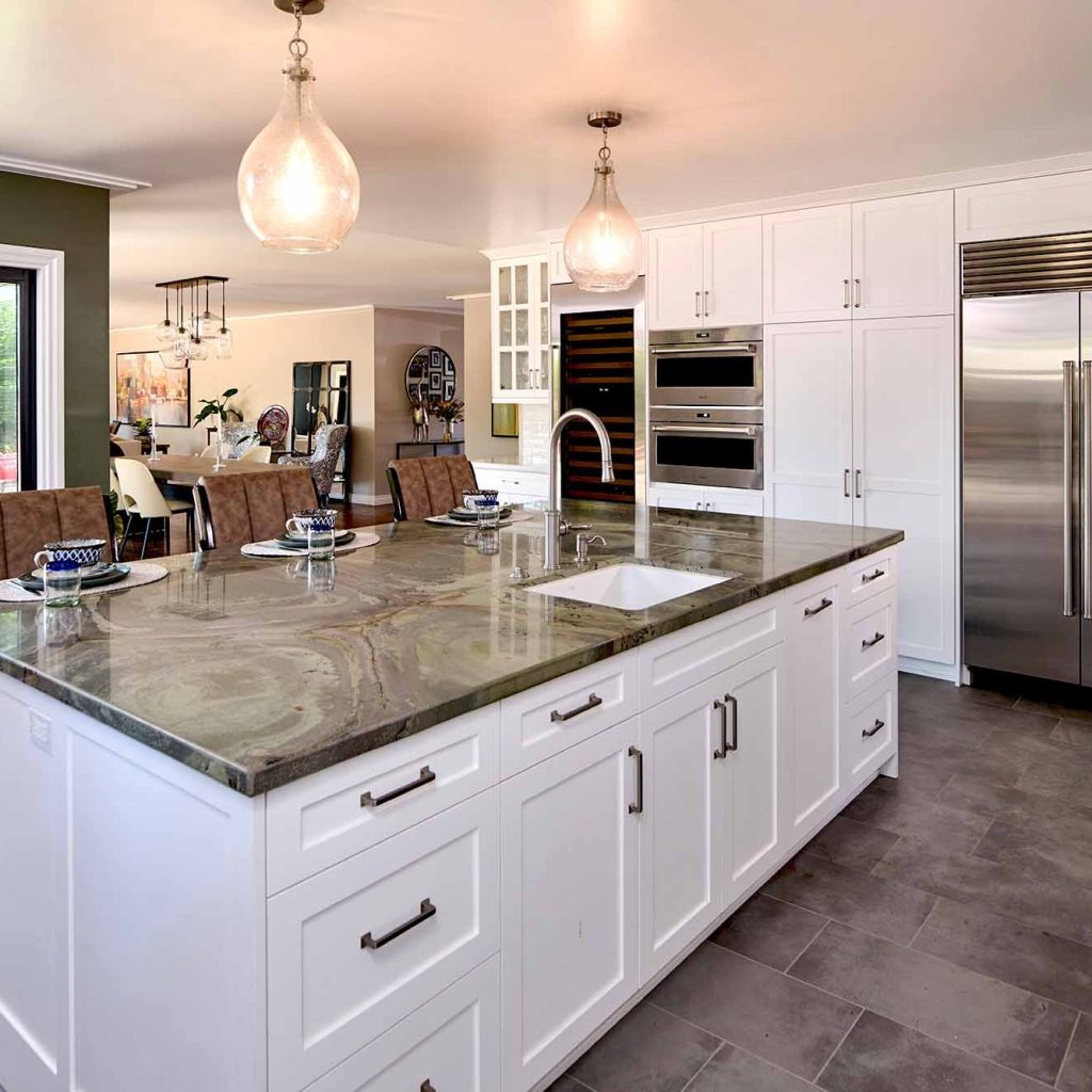 Design-build remodeling in San Gabriel Valley streamlines renovations by uniting architecture, construction, and design under one team, ensuring clear communication, cohesive results, local expertise, and tailored solutions.
