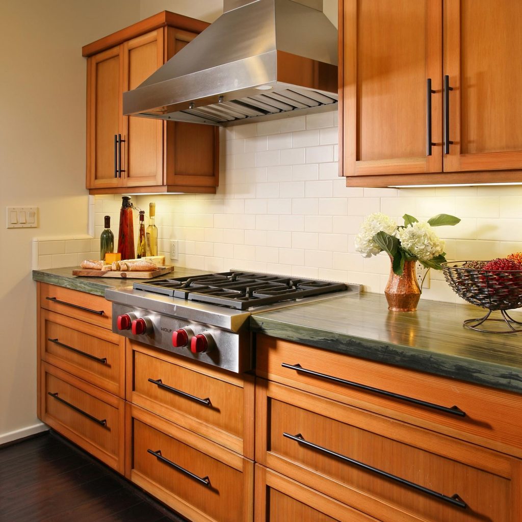 Custom kitchen design blends family routines, unique finishes, and practical layouts to create personalized, functional spaces. Expert tips from Pasadena and San Marino enhance style and efficiency.