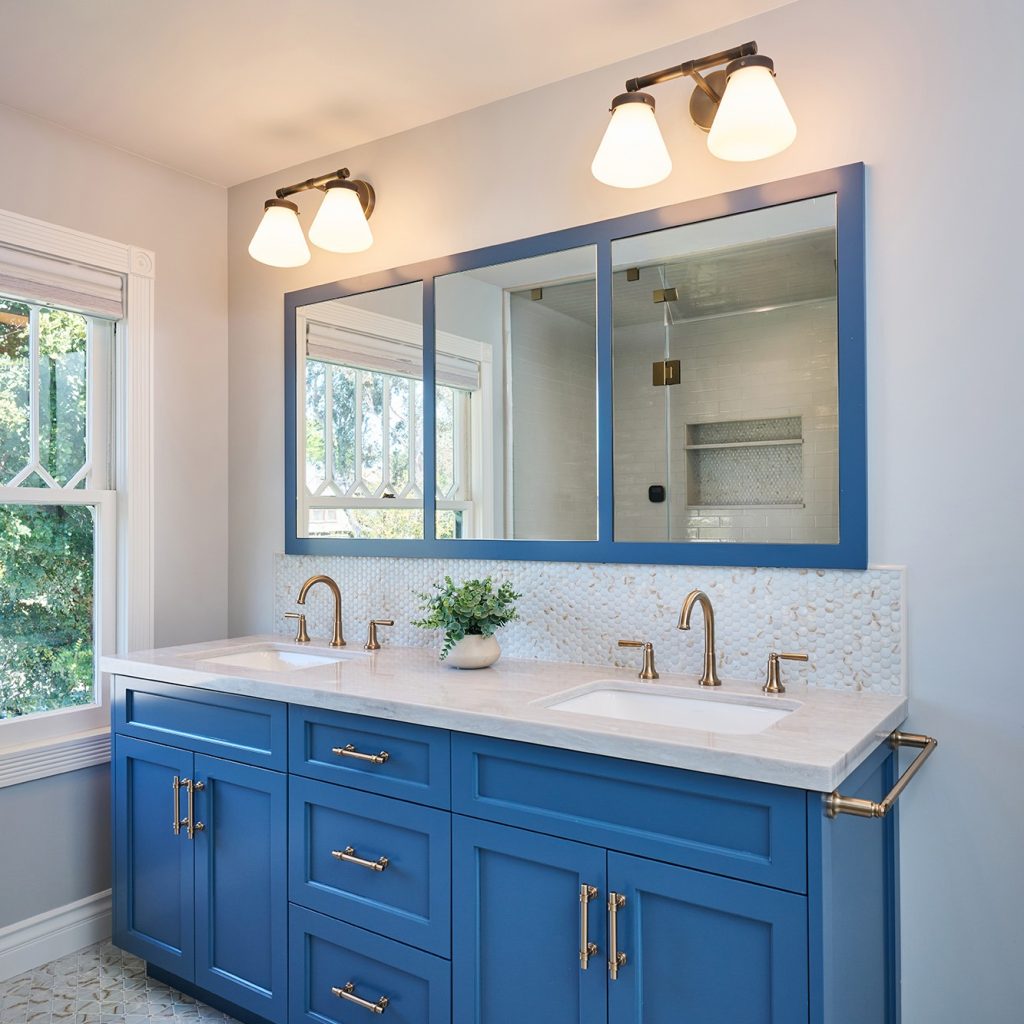Memorable bathroom remodels blend personal style with calm, using balanced finishes, smart layouts, custom storage, and expert design to create organized, spa-like retreats.