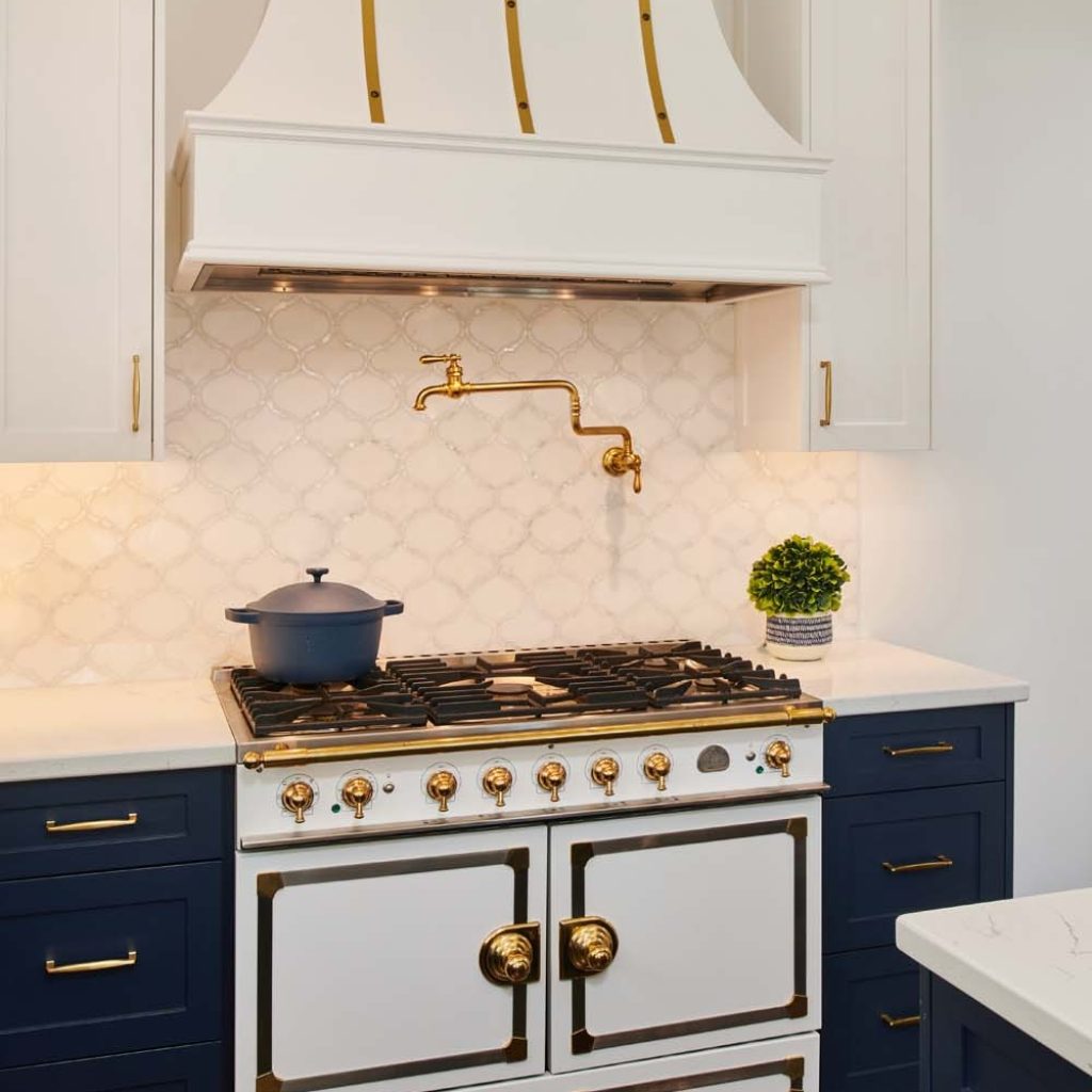 Design-build remodeling by Cynthia Bennett & Associates unifies design and construction, ensuring cohesive, timely, and budget-friendly kitchen and bath projects with a single accountable team.